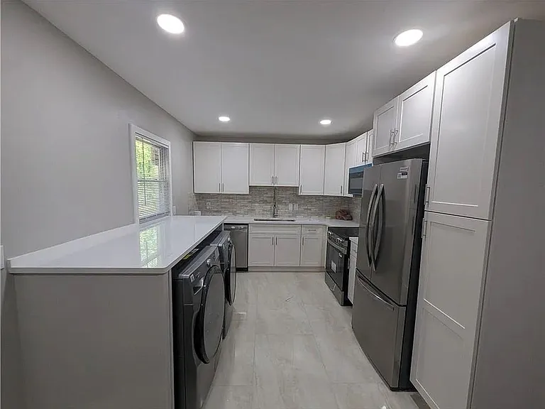 4308 Sheppard Dr — Photo 10