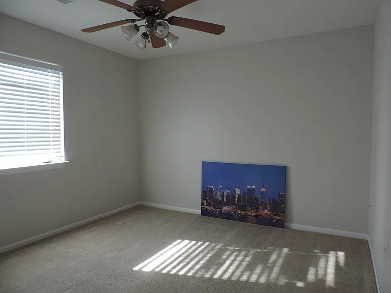2720 Brookville Dr — Photo 7