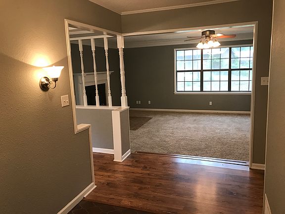5th image of 203 Chickasaw Cir