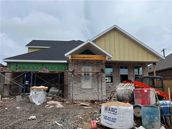 6805 Basswood Ave, Bentonville, AR 72713