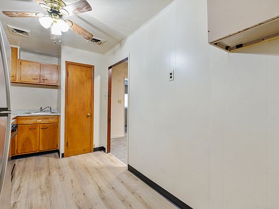 3rd image of 441-443 445 Library St #11088561