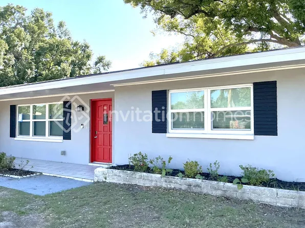 1938 Summit Dr, Clearwater, FL 33763