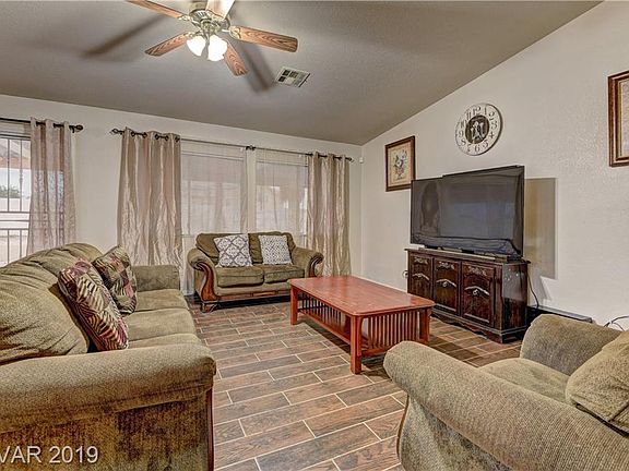 5th image of 5240 Regena Rose St