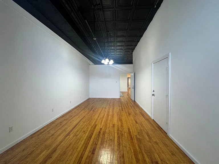 171 Genesee St — Photo 22