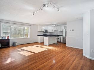 5 E Kendall St APT 1C, Worcester, MA 01605