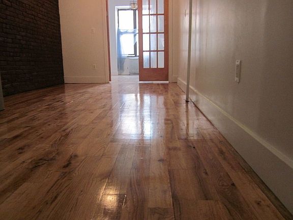 5th image of 380 S 3rd St APT 1