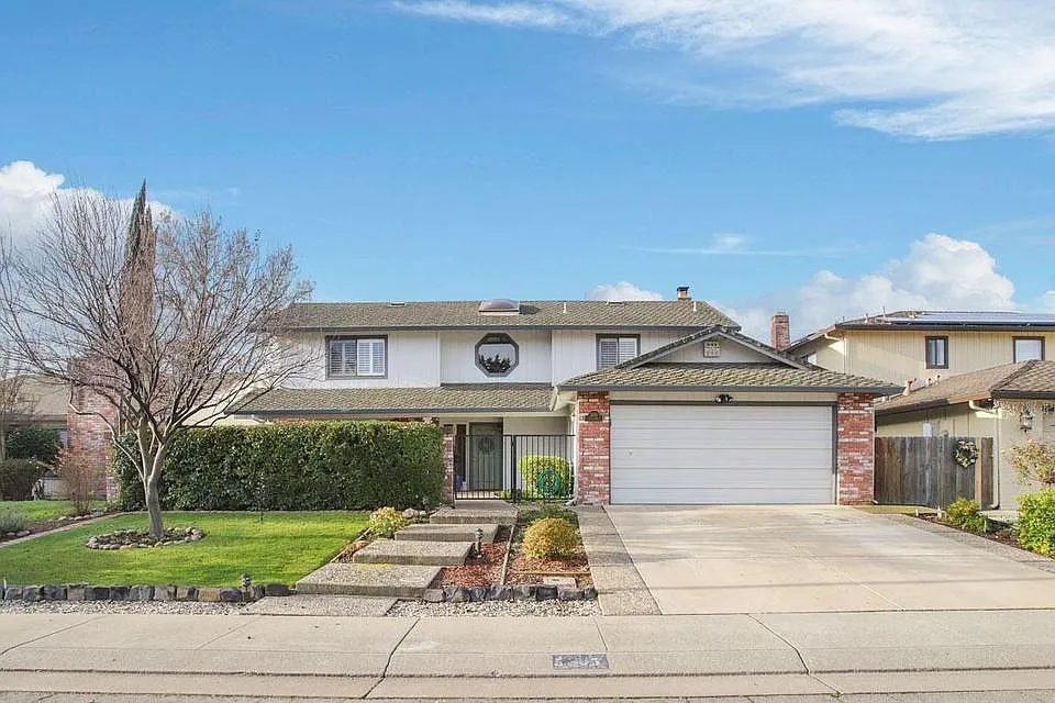 5205 Verdi Way