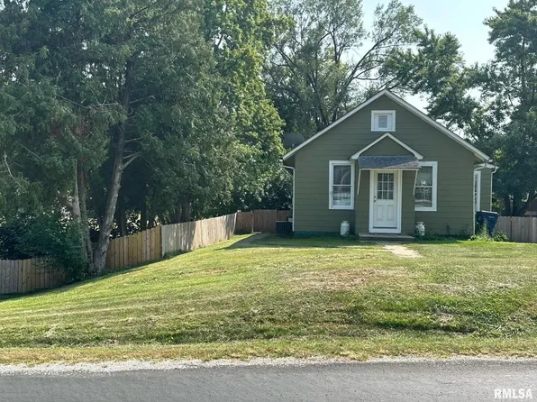 103 3rd St, Matherville, IL 61263