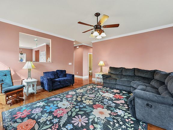 5th image of 1178 Hillside Ln