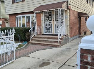 23536 148th Ave, Rosedale, NY 11422