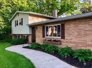 4247 Darbyshire Ct, Hilliard, OH 43026