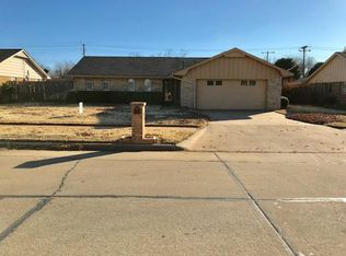 500 Sequoyah Ln, Altus, OK 73521