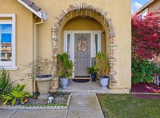 2248 Golden Leaf Ln, Tracy, CA 95377
