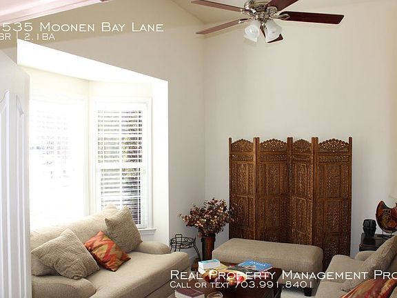 3rd image of 9535 Moonen Bay Ln