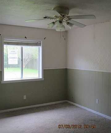 3rd image of 9170 Gardner St