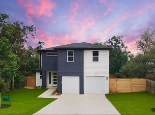 11113 Elm St, Leander, TX 78645