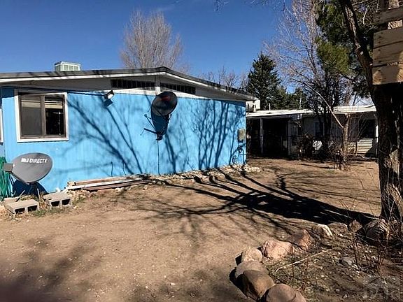3rd image of 2804 Applewood Dr
