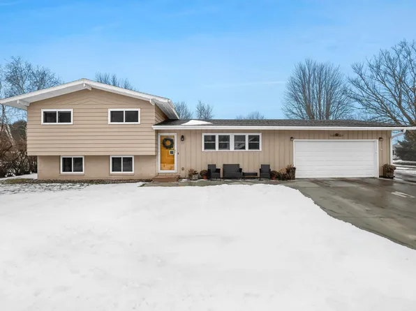 510 E Madison St, Caledonia, MN 55921