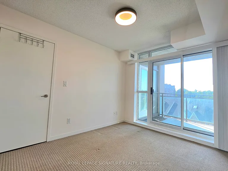 120 Dallimore Cir #504 — Photo 12