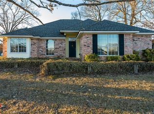 7841 Mary Ann Cir, Shreveport, LA 71107