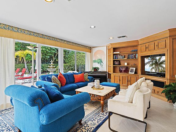 3rd image of 11337 Lost Tree Way