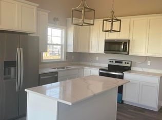 725 Bay Hill Ct, Marion, OH 43302