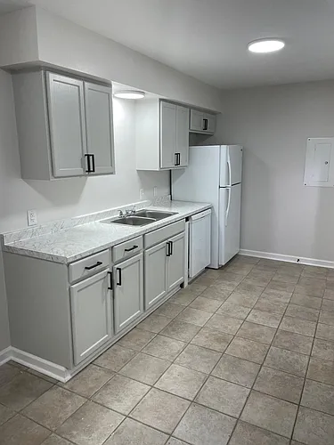218 Gloria St #D Photo 1 218 Gloria St #D Photo 1