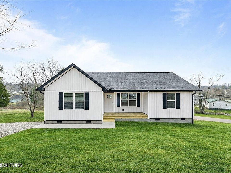 1st image of 114 Brook Ln