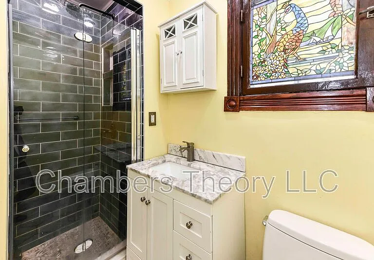 1005 Duke St — Photo 7