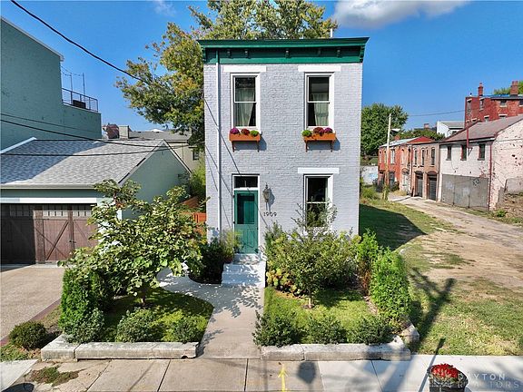 2nd image of 1909 Baymiller St