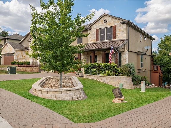 3rd image of 414 Parkside Dr