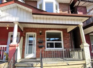 1037 Bathurst St #2, Toronto, ON M5R 3G8