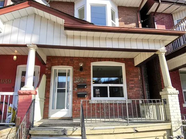 1037 Bathurst St #2, Toronto, ON M5R 3G8