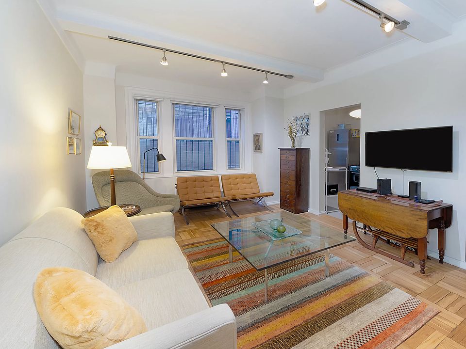 1st image of 588 W End Ave APT 1D