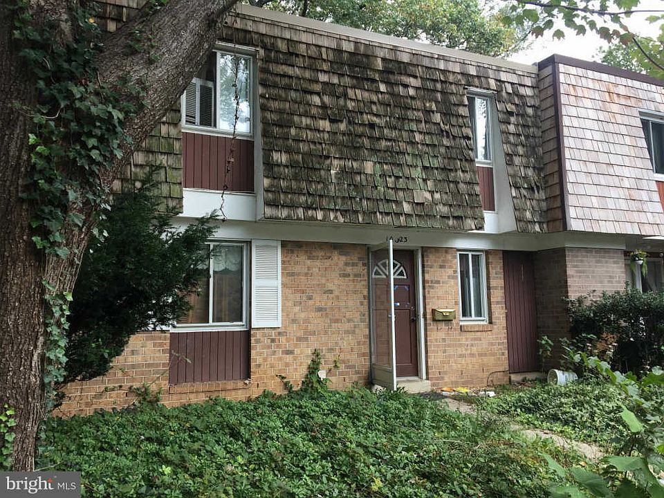 2nd image of 10323 Watkins Mill Dr