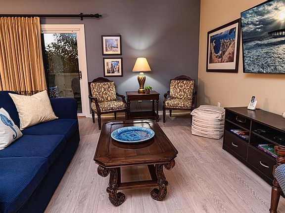 5th image of 965 Registry Blvd Unit 204