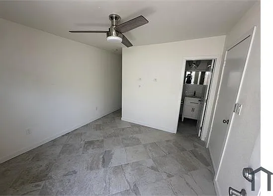 1 bed, 500 sqft, $2,450 — Photo 3