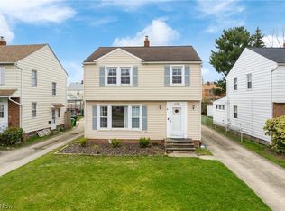 4096 Charlton Rd, South Euclid, OH 44121