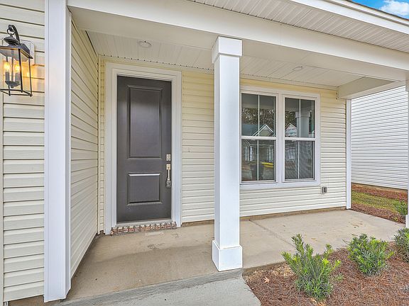 3rd image of 8734 Revival Rd