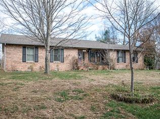 1327 Apple Valley Ct, Cookeville, TN 38501
