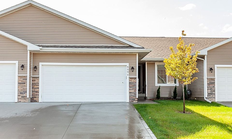 1st image of 6595 SE Sweetgrass Ln
