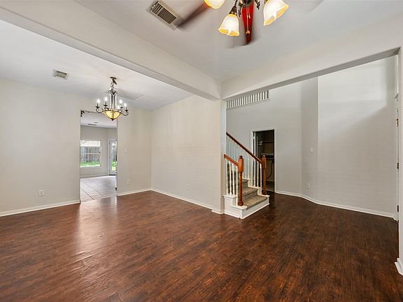 5th image of 12018 Piney Bend Dr