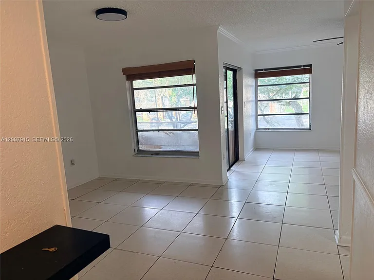 17600 NW 68th Ave #B2004 — Photo 5