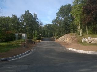 3 Farm Hill Ln #5, Plainville, MA 02762