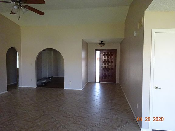 3rd image of 4138 W Sweetwater Ave