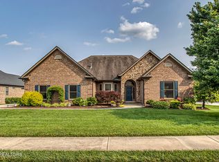 156 Millstone Ln, Lenoir City, TN 37772