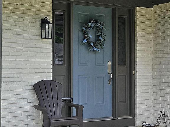 5th image of 6504 Oak Brook Dr