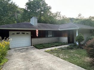 1220 Proctor Creek Rd, Proctor, WV 26055