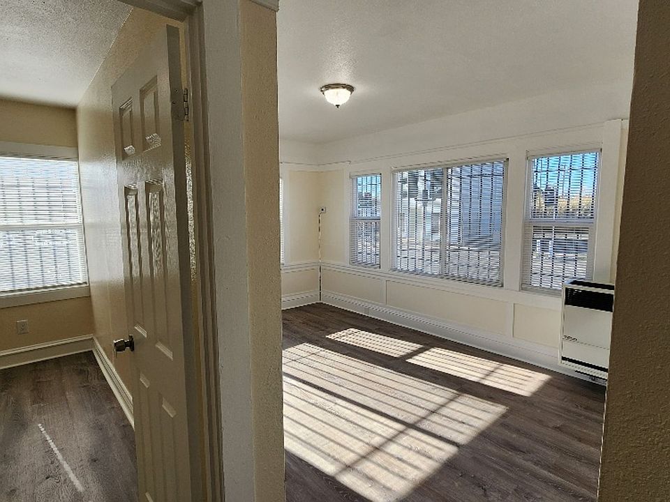 1st image of 1003 Roosevelt Ave APT A
