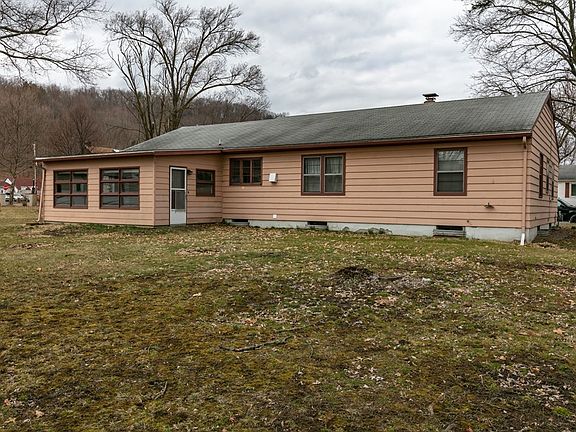 2nd image of 101 Grandview Ave